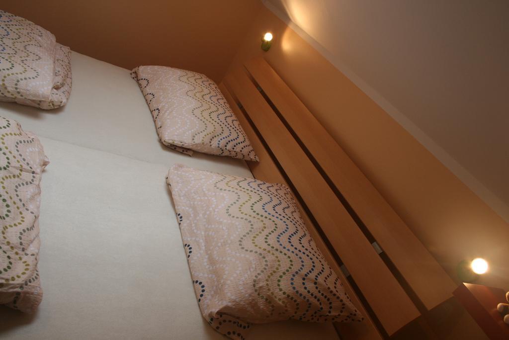 Apartamenty Jasmin I Lilia Jez. Sunowo Kolo Elku Chrzanowo Kültér fotó