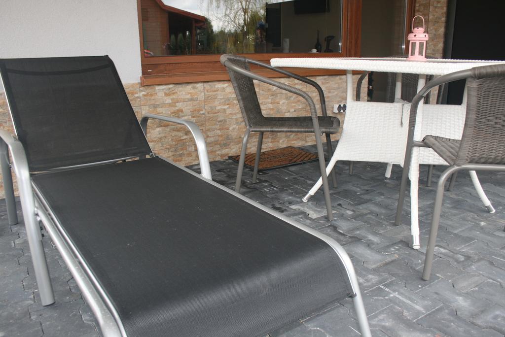 Apartamenty Jasmin I Lilia Jez. Sunowo Kolo Elku Chrzanowo Kültér fotó
