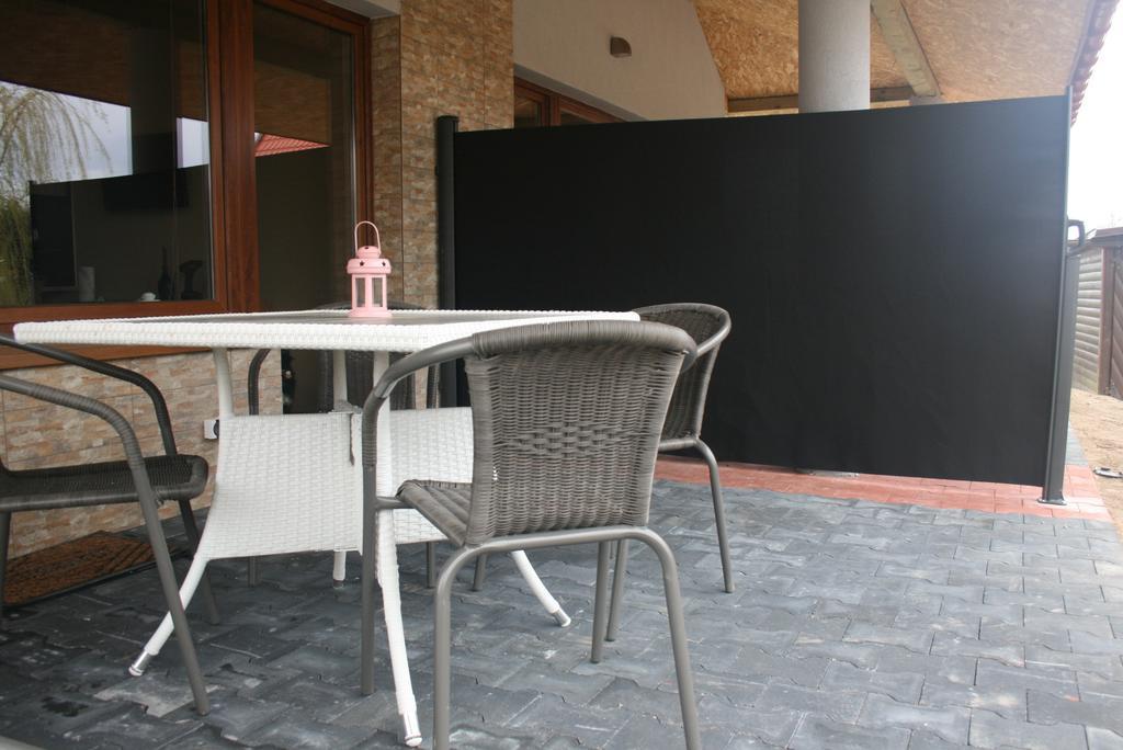 Apartamenty Jasmin I Lilia Jez. Sunowo Kolo Elku Chrzanowo Kültér fotó
